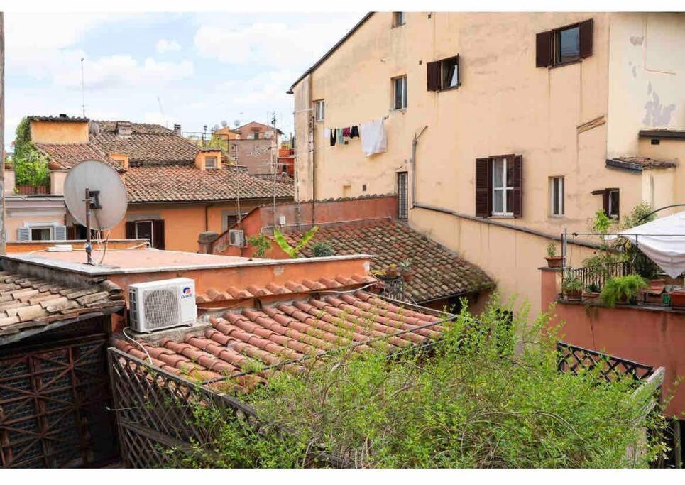 Loft Stupendo Nel Cuore Di Trastevere Acasadicri Rome Exterior photo