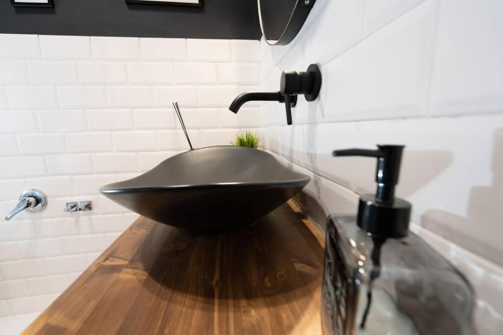 Loft Stupendo Nel Cuore Di Trastevere Acasadicri Rome Exterior photo